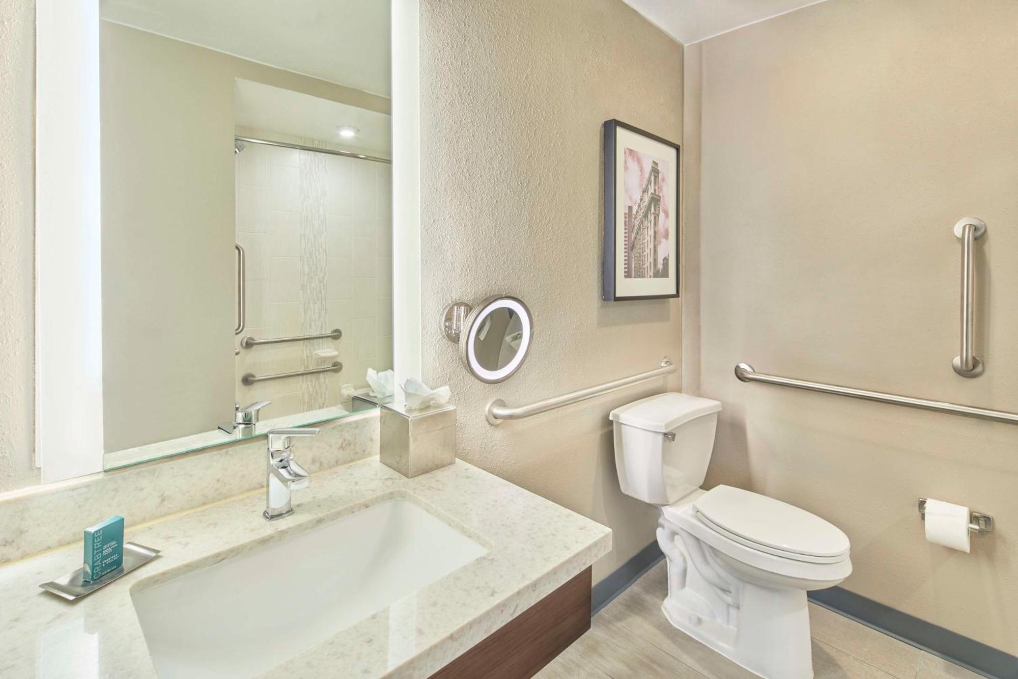 Doubletree By Hilton Atlanta Alpharetta-Windward Hotel Eksteriør billede