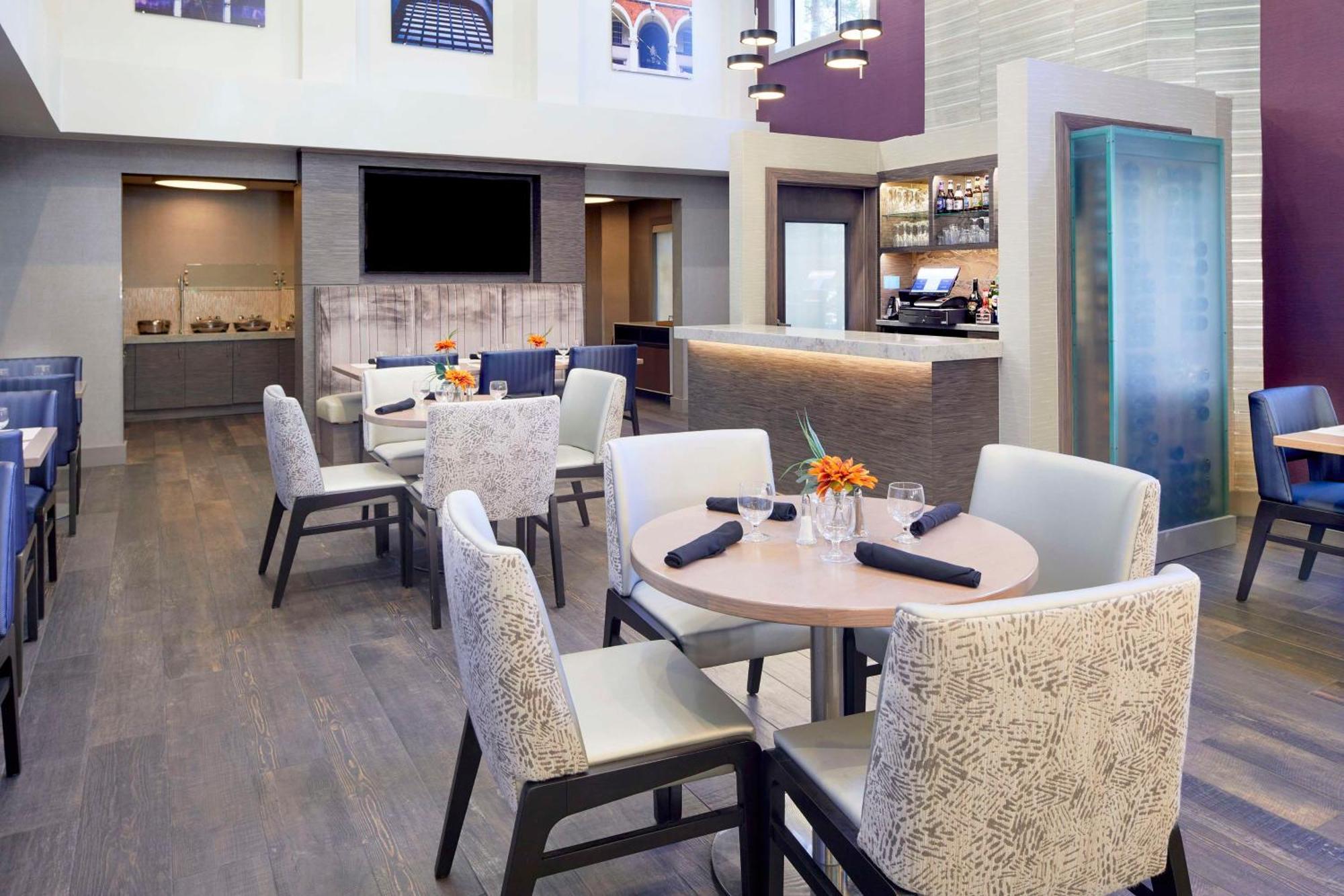 Doubletree By Hilton Atlanta Alpharetta-Windward Hotel Eksteriør billede